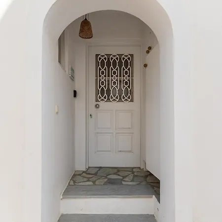 Casa Marcos Naxos City